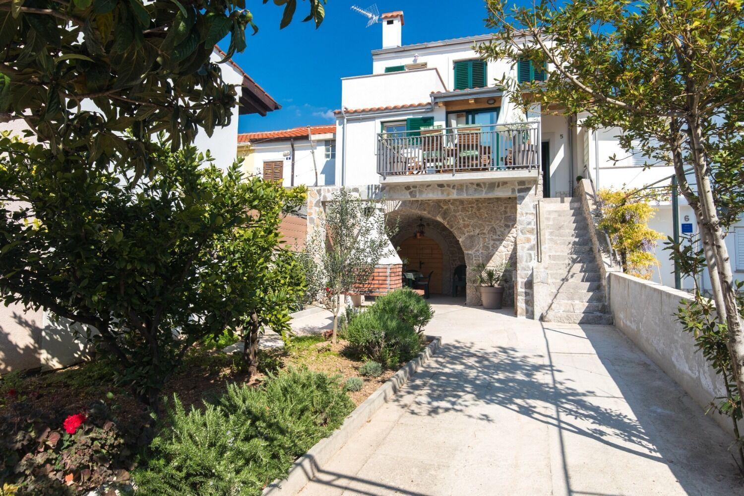 Holiday Home Mari - Modern Holiday House Close To Sea 푸나트 외부 사진