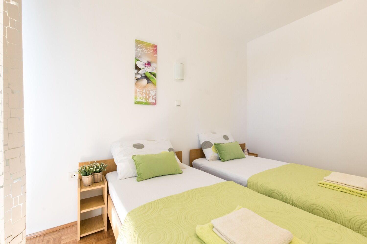 Holiday Home Mari - Modern Holiday House Close To Sea 푸나트 외부 사진